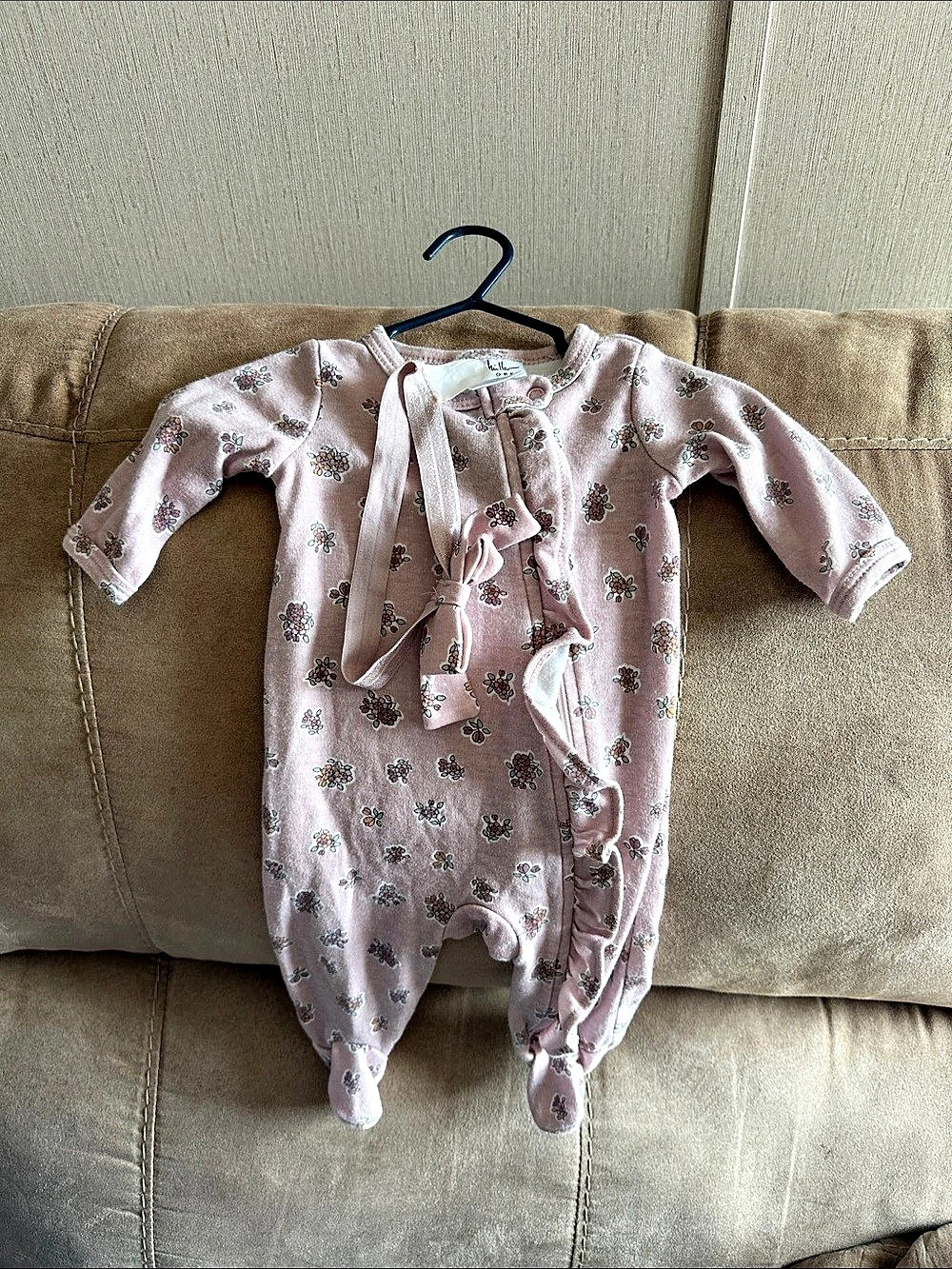 Nicole Miller Floral Footie Baby 0/3M Like New